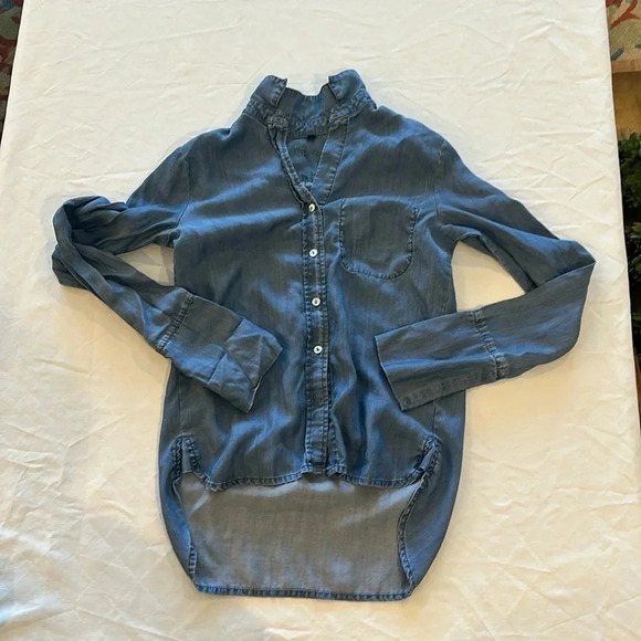Kut From The Kloth Long Sleeve Blouse Women's shirt top Denim Chambray Button XS - Picture 1 of 4